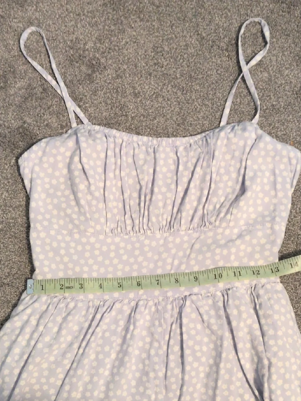 Hollister Light Blue & White Floral Romper Size Medium - Picture 5 of 7